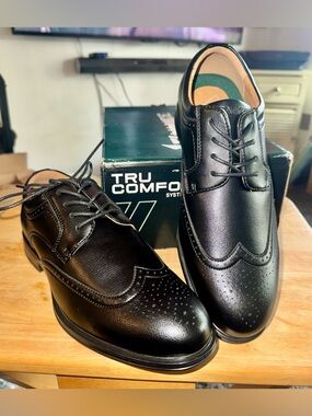 Men's Black Wingtip Derby Dress Shoes - Style
